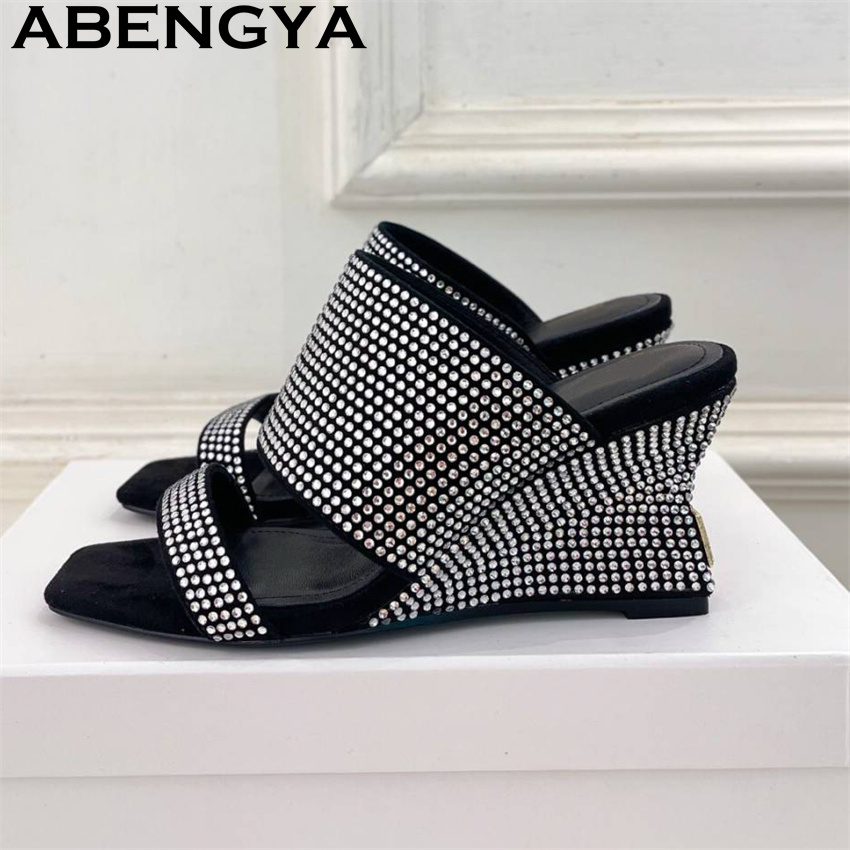 Elegant Style Rhinestone Wedge - огляд і ціна Ethnic Fashion Week