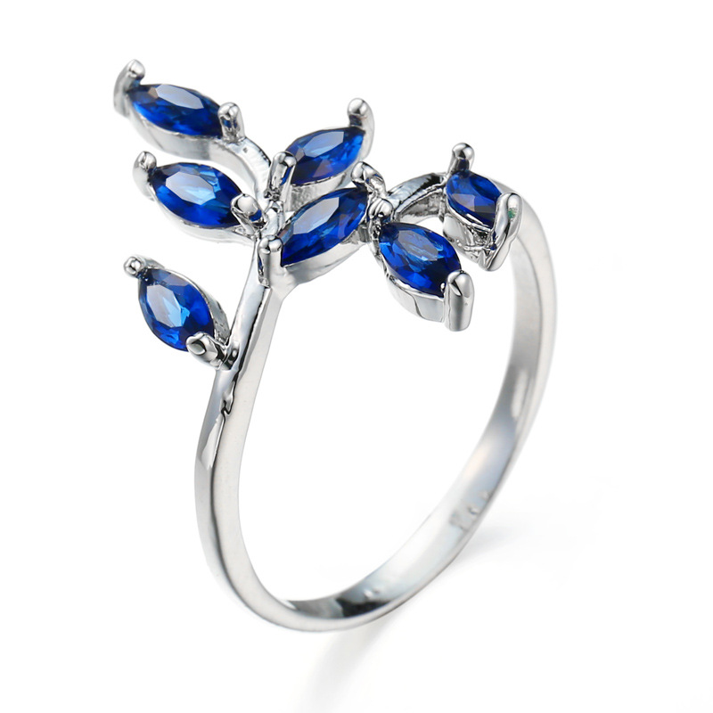 Pretty Blue Leaves Design Ring - огляд і ціна Ethnic Fashion Designers
