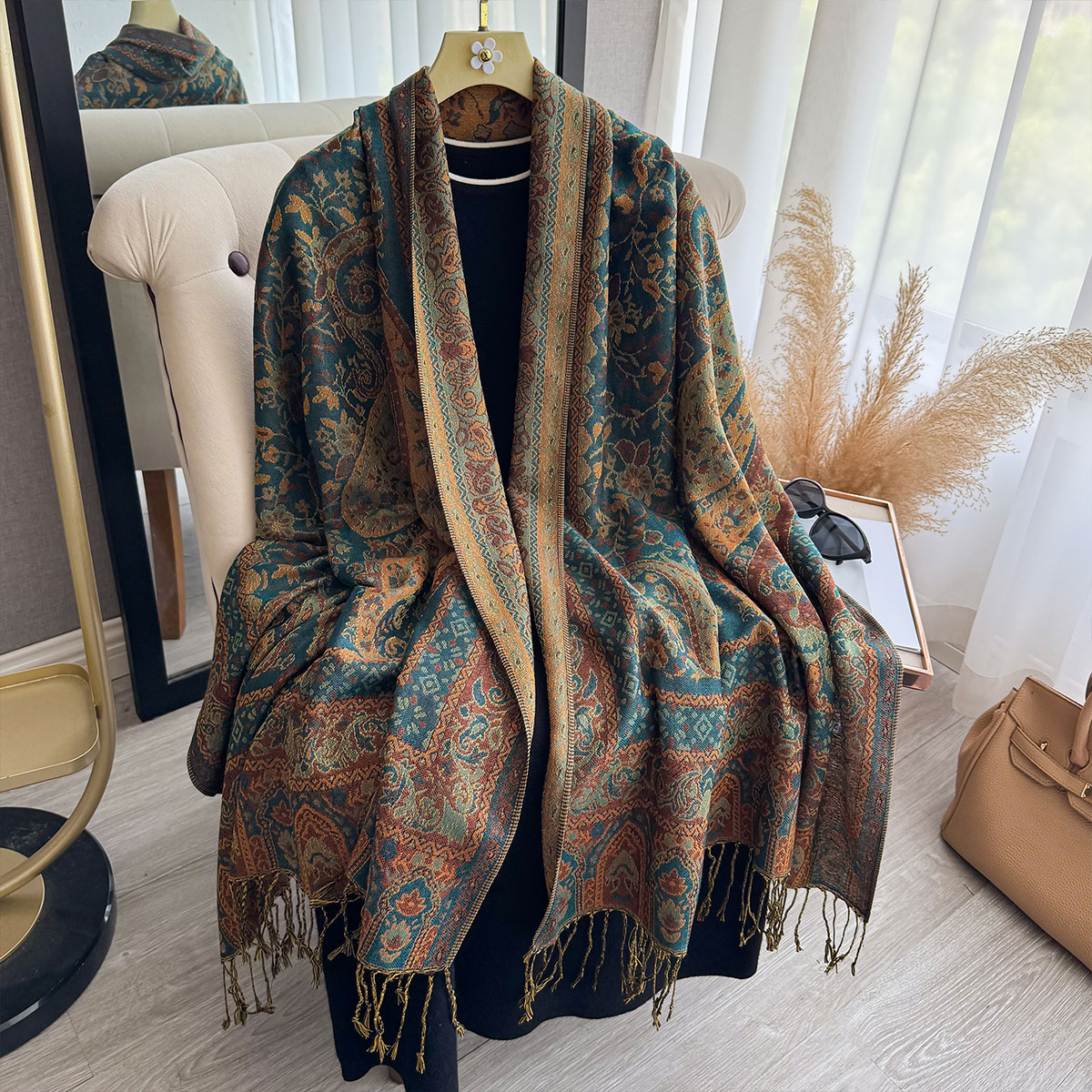 2025 Tassel Blanket Design Eth - огляд і ціна Ethnic Fashion Designers